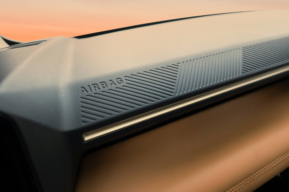 Premium Dashboard Finish