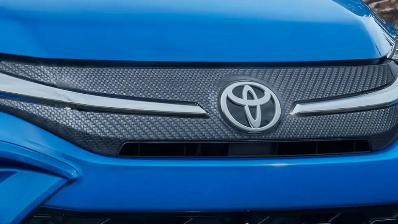 Hyryder Front Grille