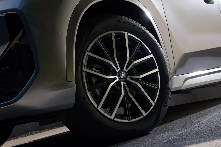 18-inch M Light Alloys