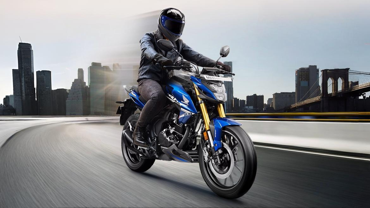 Honda Hornet 20