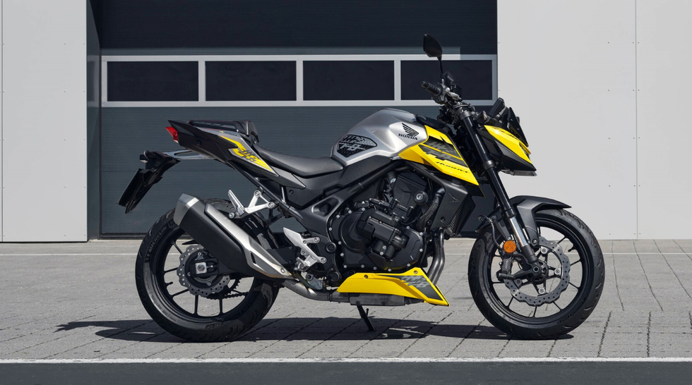 ♡10♡CB400T CB250T バブ 1977 Hawk II CB400T｜MODELS｜CB｜Honda Global Corporate Website