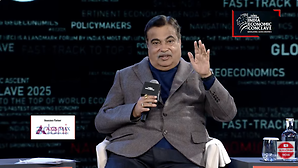 IEC 2025 From Ethanol to Hydrogen Nitin Gadkari Outlines Indias Roadmap for Clean Mobility
