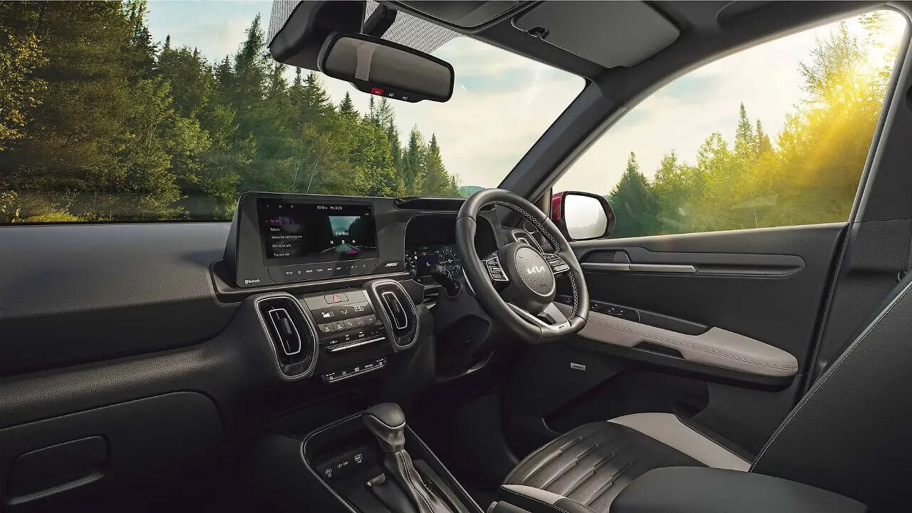 Kia Sonet vs Toyota Urban Cruiser Taisor Dimensions