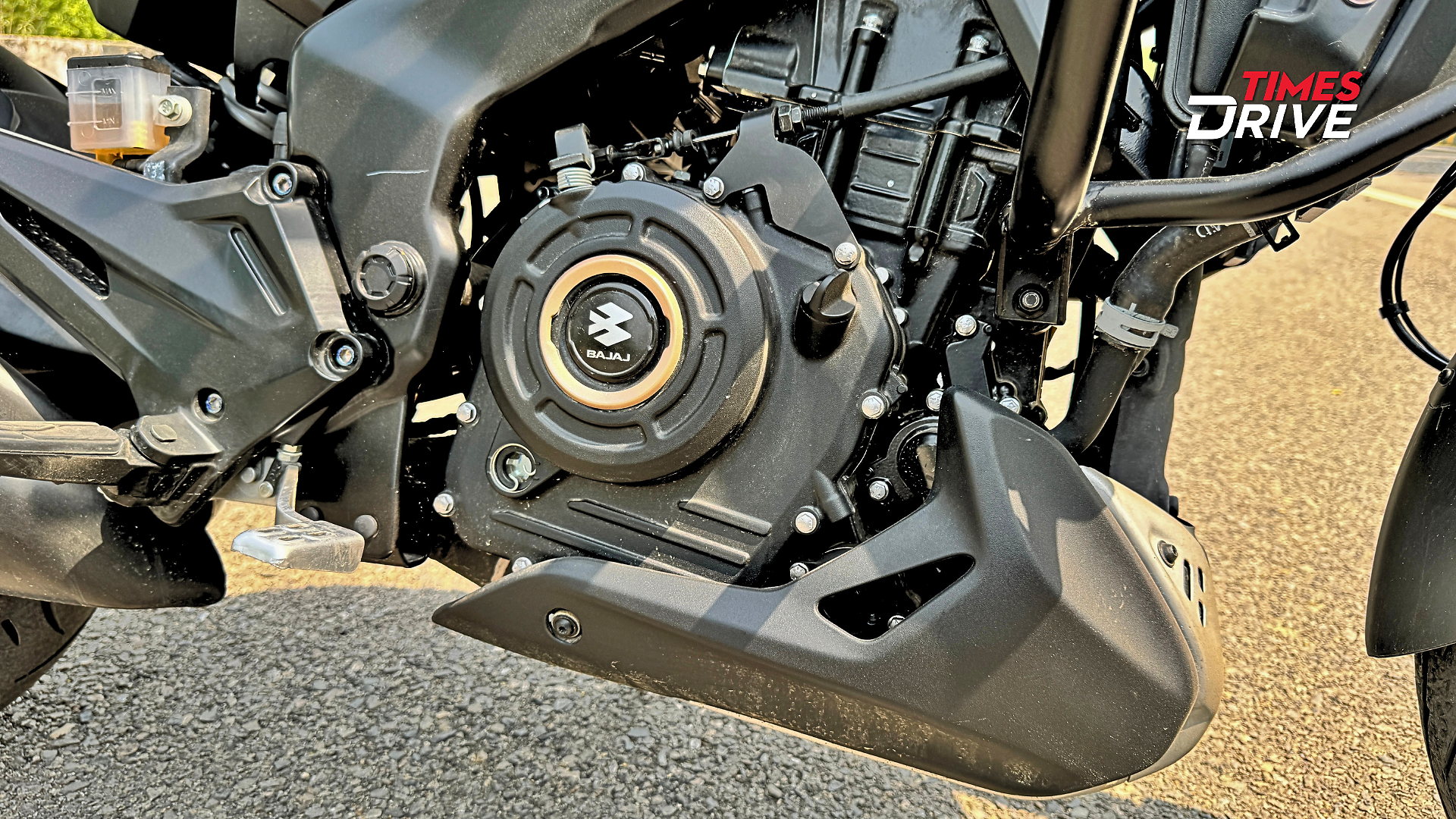New 349cc engine produces same 406 PS of power as before