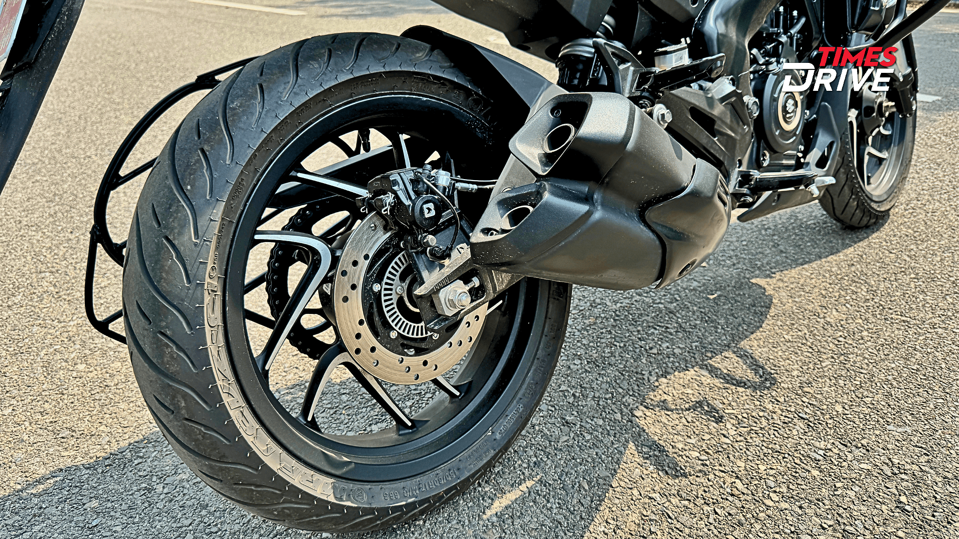 17-inch alloy wheels remain standard equipment