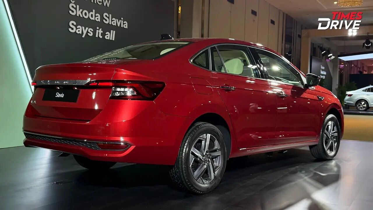 Skoda Slavia Facelift Unveiled with New Design 123-inch Screen and 8-Speed Automatic Gearbox