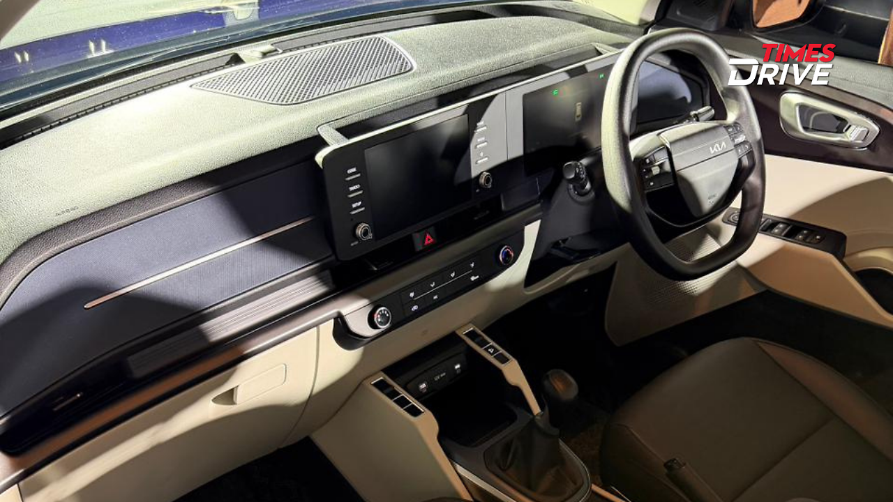 Kia Carens Clavis CNG Cabin