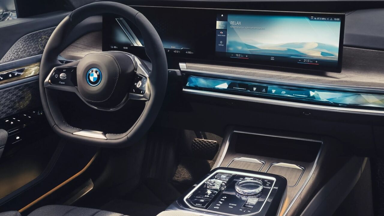 BMW i7 Interior