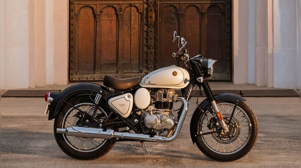 Royal Enfield Classic 350 Gets New Signature White Colour Price Starts at Rs 223 Lakh