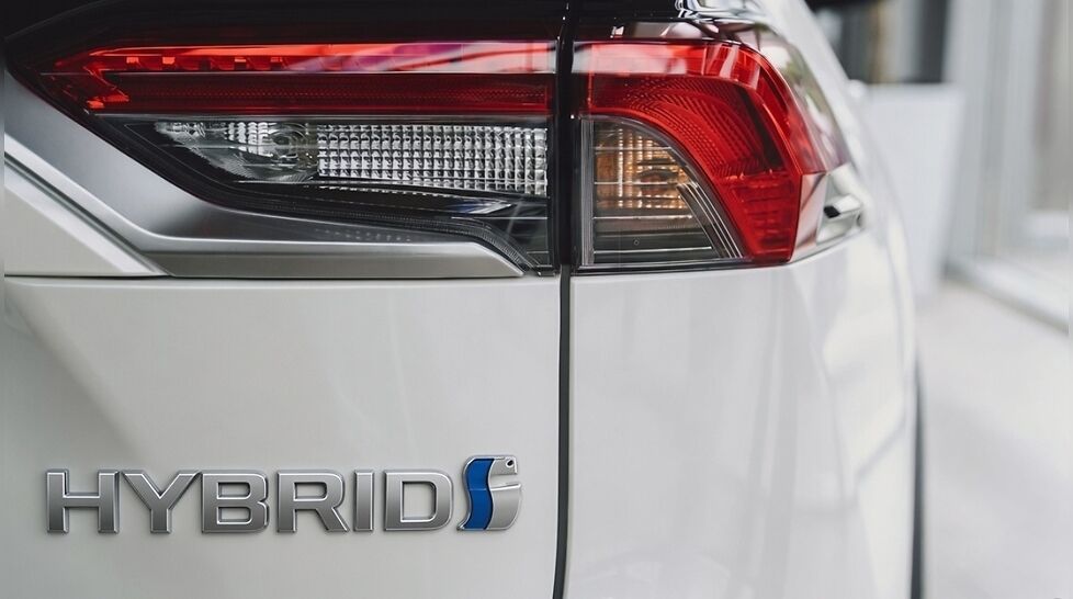 CAFE III Norms How Strong Hybrid Cars Can Play a Bigger Role in Indias Automotive Future
