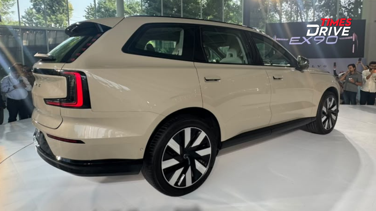 Volvo EX90 Rear Design