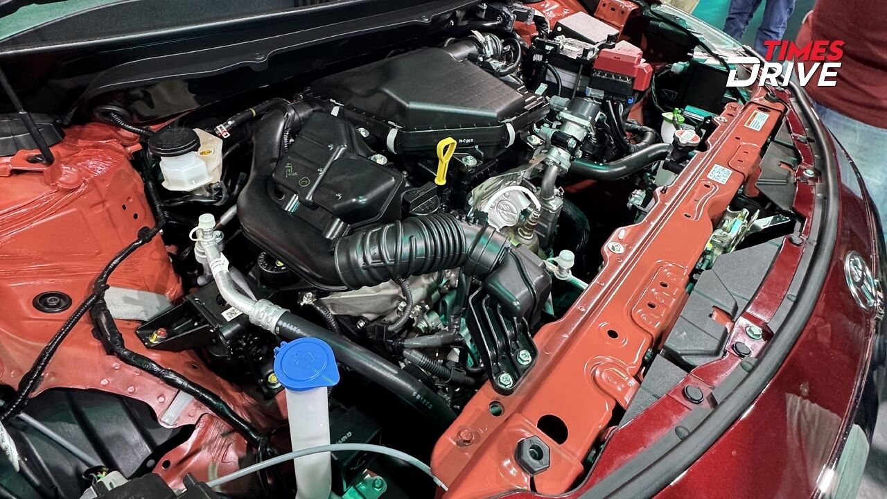 Toyata Glanza Facelift New 12-Litre Engine with Petrol and CNG Options