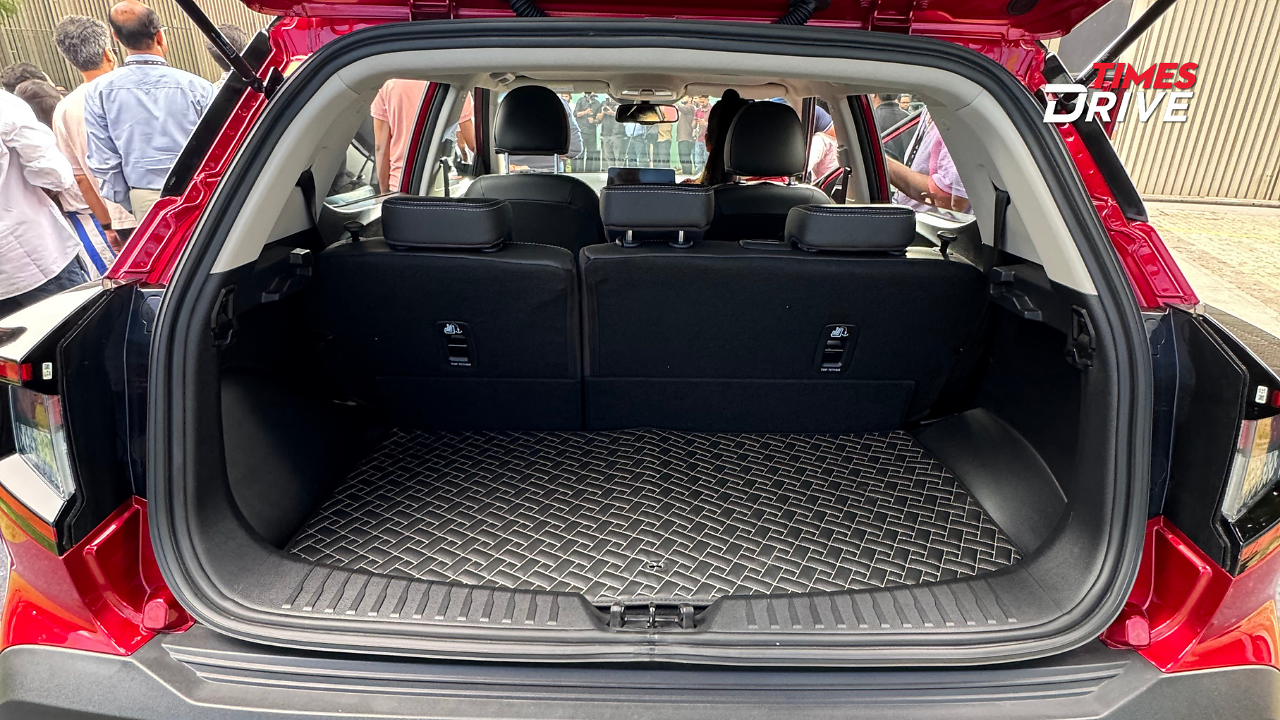 Mahindra XUV 3XO CNG with Dual-Cylinder Technology