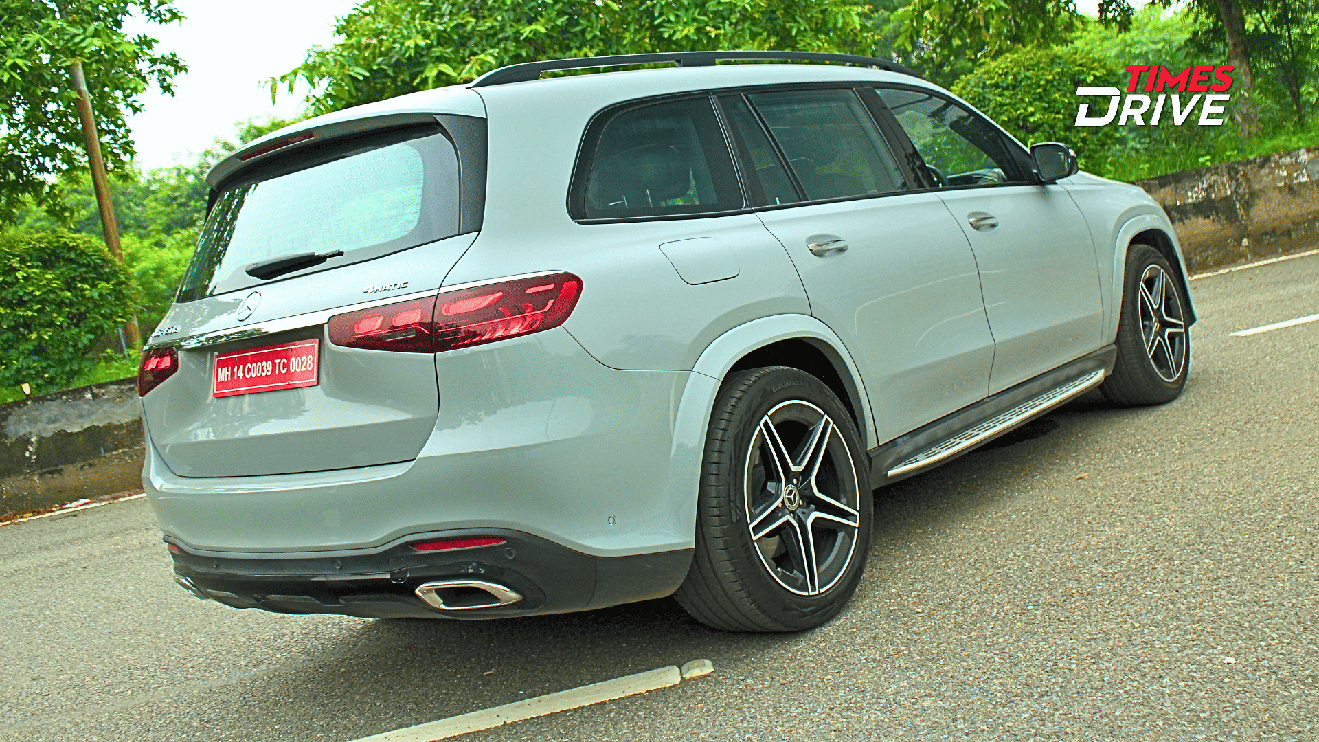 Rear gets standard chrome accents and badges