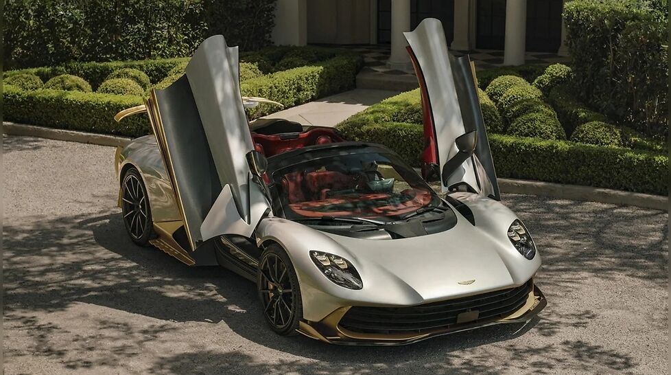 Aston Martin Valhalla Spider Unveiled with V8 Hybrid Engine Deliveries to Begin in 2027
